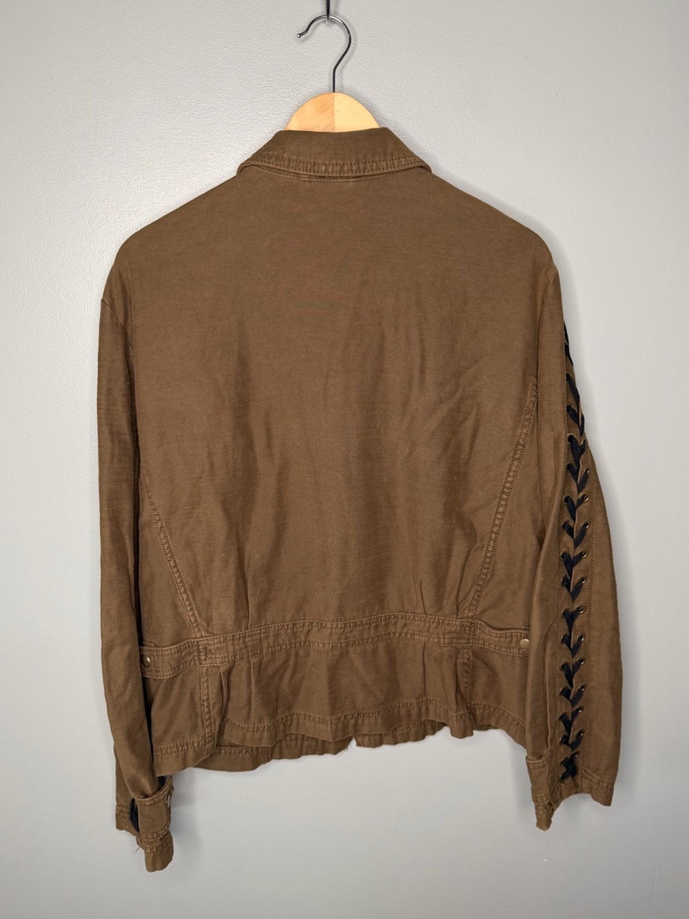 Free People Faye Military Jacket Lace Sleeve Detail - Picture 4 of 14